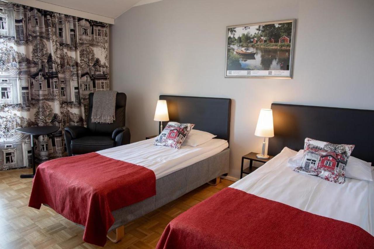 Hotel Kokkola Екстер'єр фото